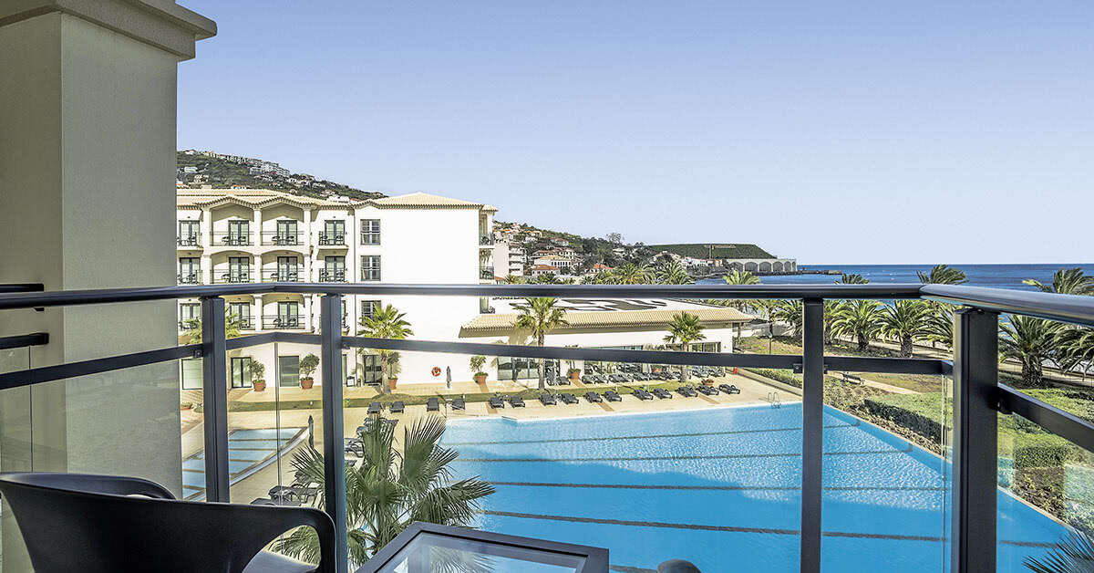 Een foto van het zwembad bij Vila Gale Santa Cruz