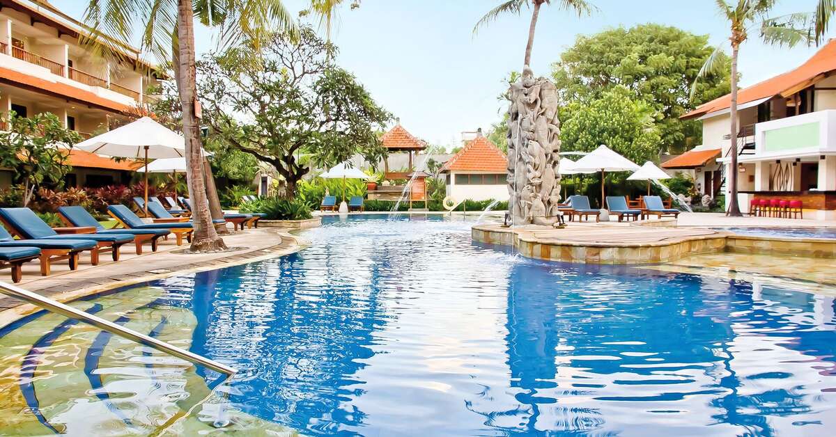 Een foto van het zwembad bij Bali Rani Hotel