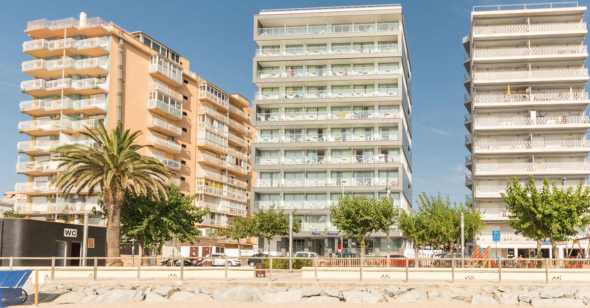 Een foto van de buitenkant van Pierre & Vacance Residence Blanes Playa