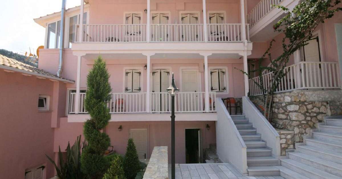 Een foto van Iones Hotel