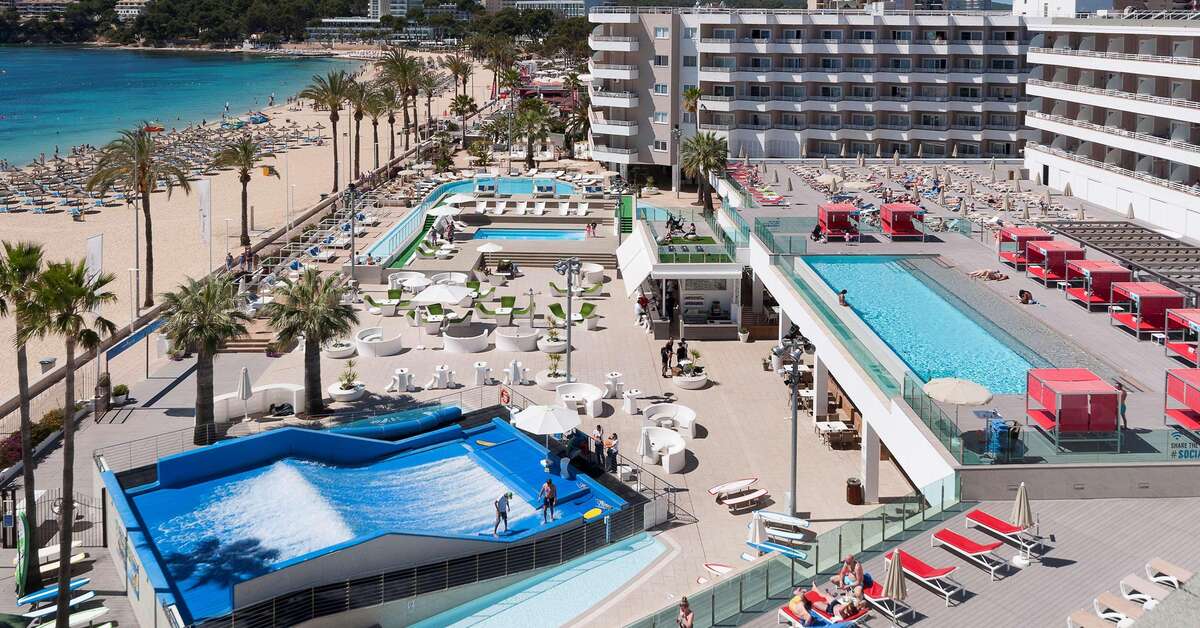 Ein Foto Innside by Melia Wave Calvia