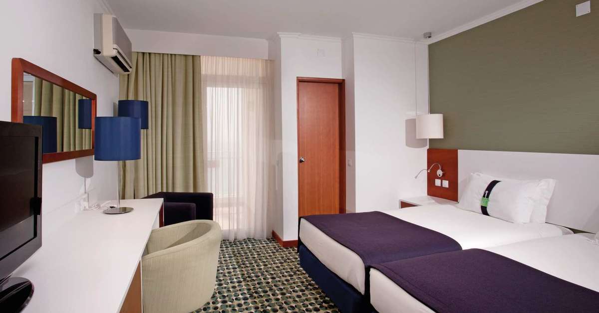 Een foto van Holiday Inn Algarve Armacao de Pera