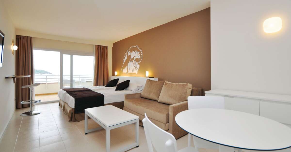 Ein Foto Innside by Melia Wave Calvia