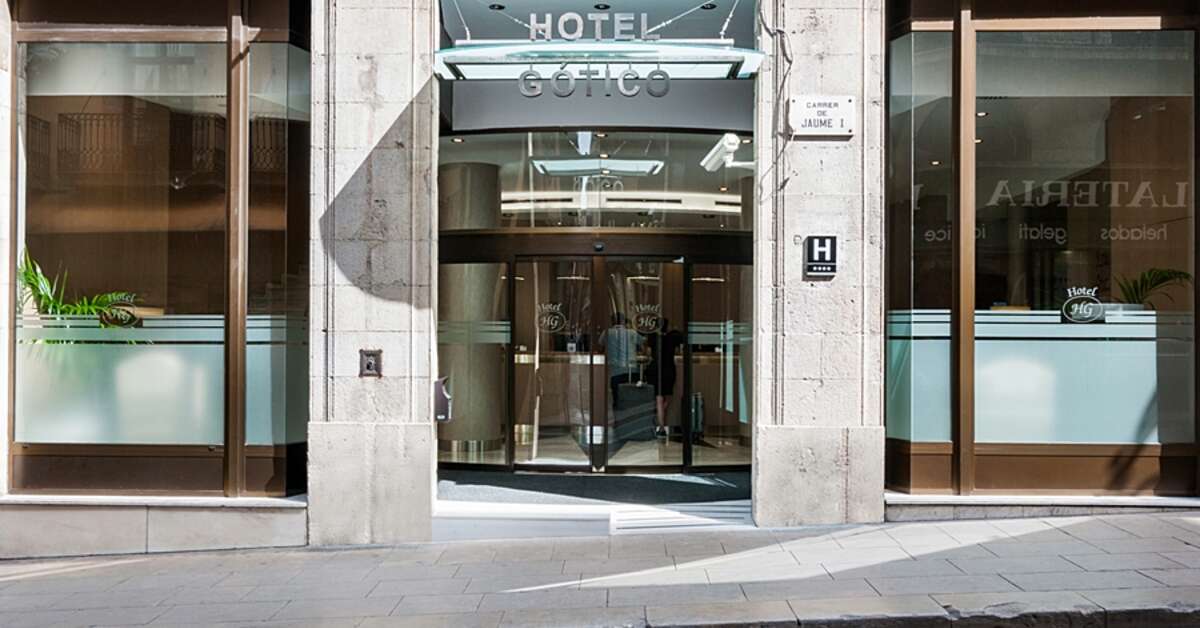 Een foto van de buitenkant van Hotel Gotico