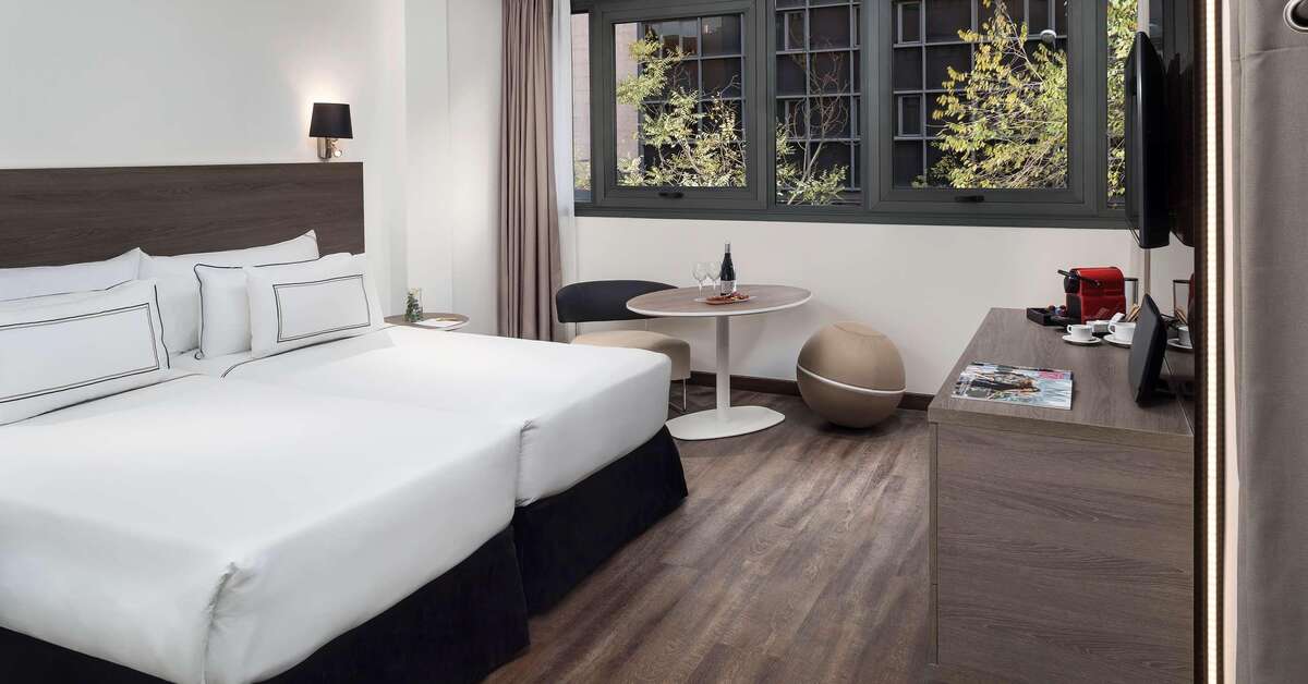 Ein Foto Melia Madrid Serrano