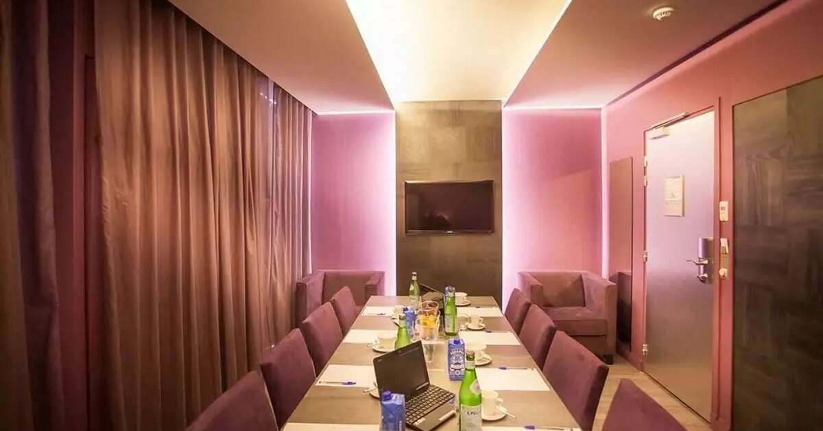 Een foto van Legend Hotel