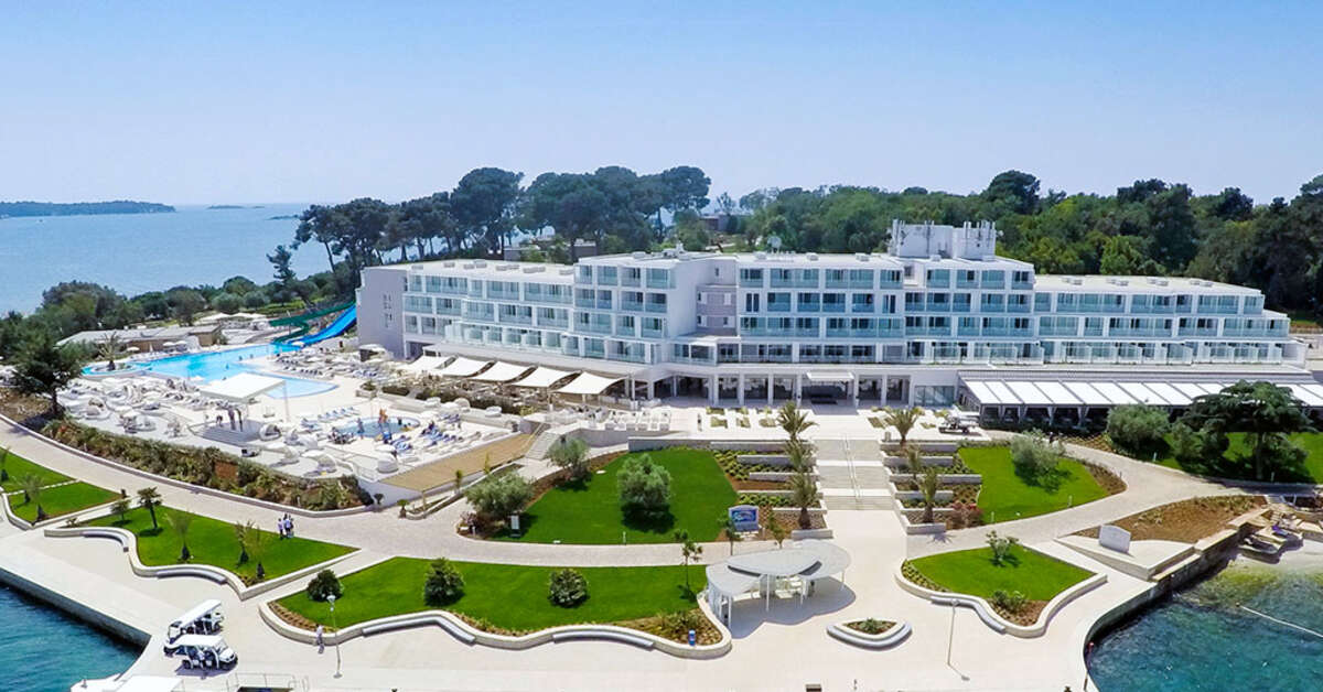 Ein Foto von der Außenansicht des Valamar Collection Isabella Island Resort
