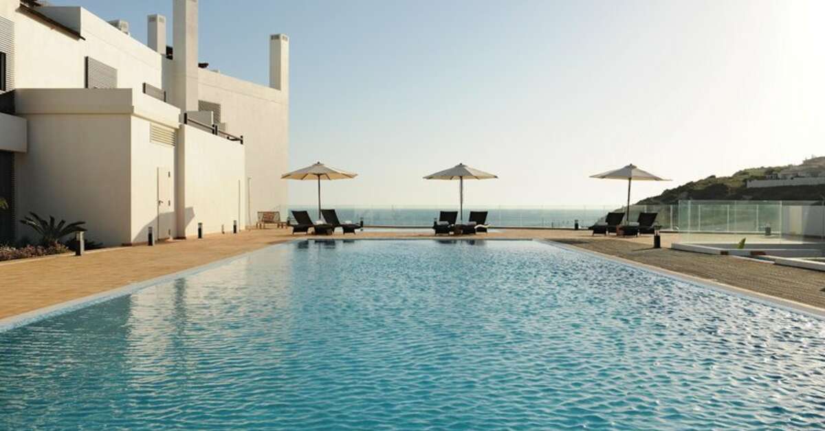 Een foto van het zwembad bij Belmar Spa & Beach Resort