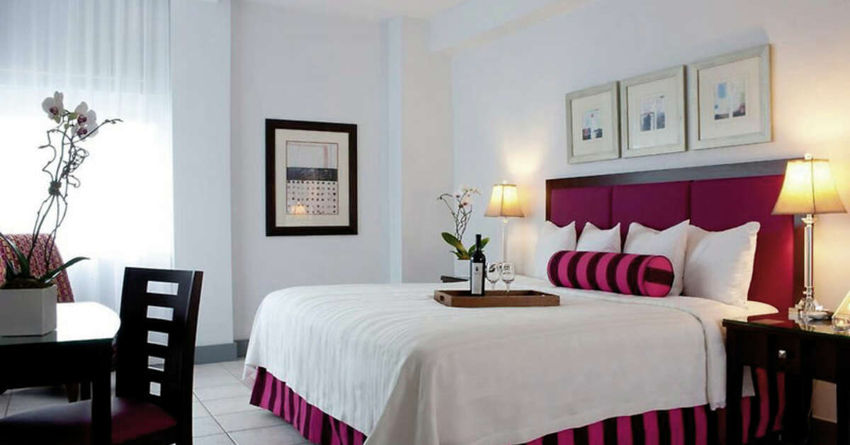 Een foto van Marseilles Hotel