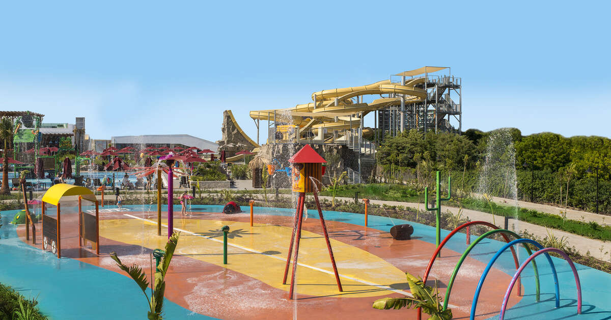 Een foto van het zwembad bij Aska Lara River Suites