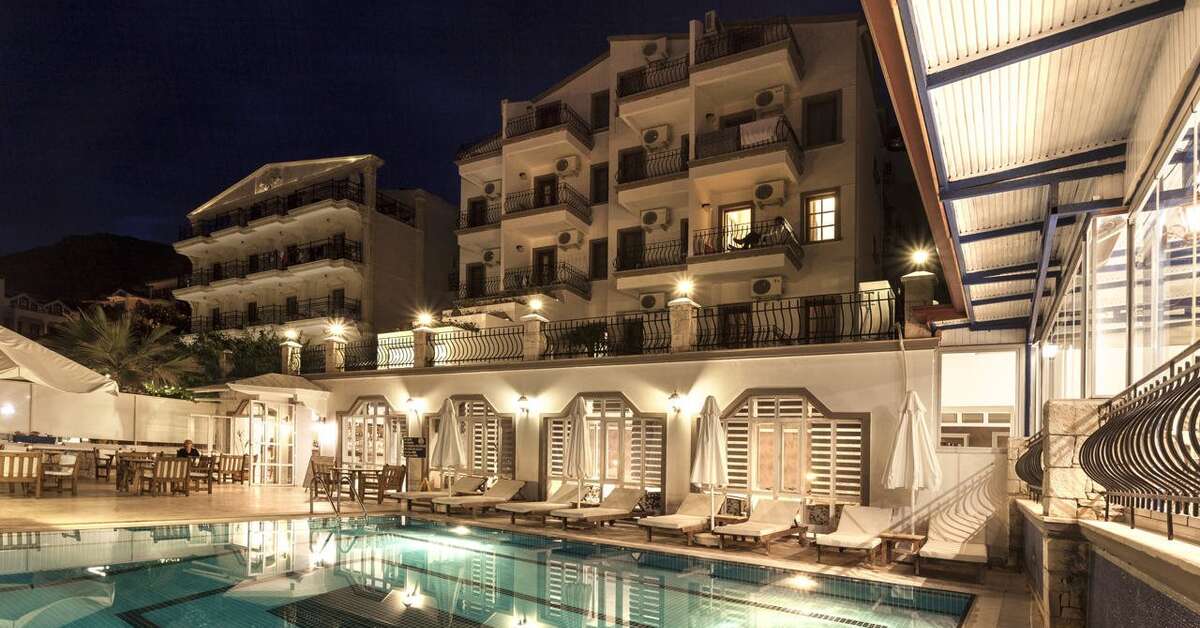 Een foto van het zwembad bij Aqua Princess Hotel