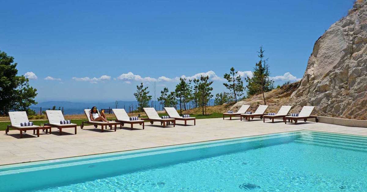 Een foto van het zwembad bij Pousada Serra da Estrela