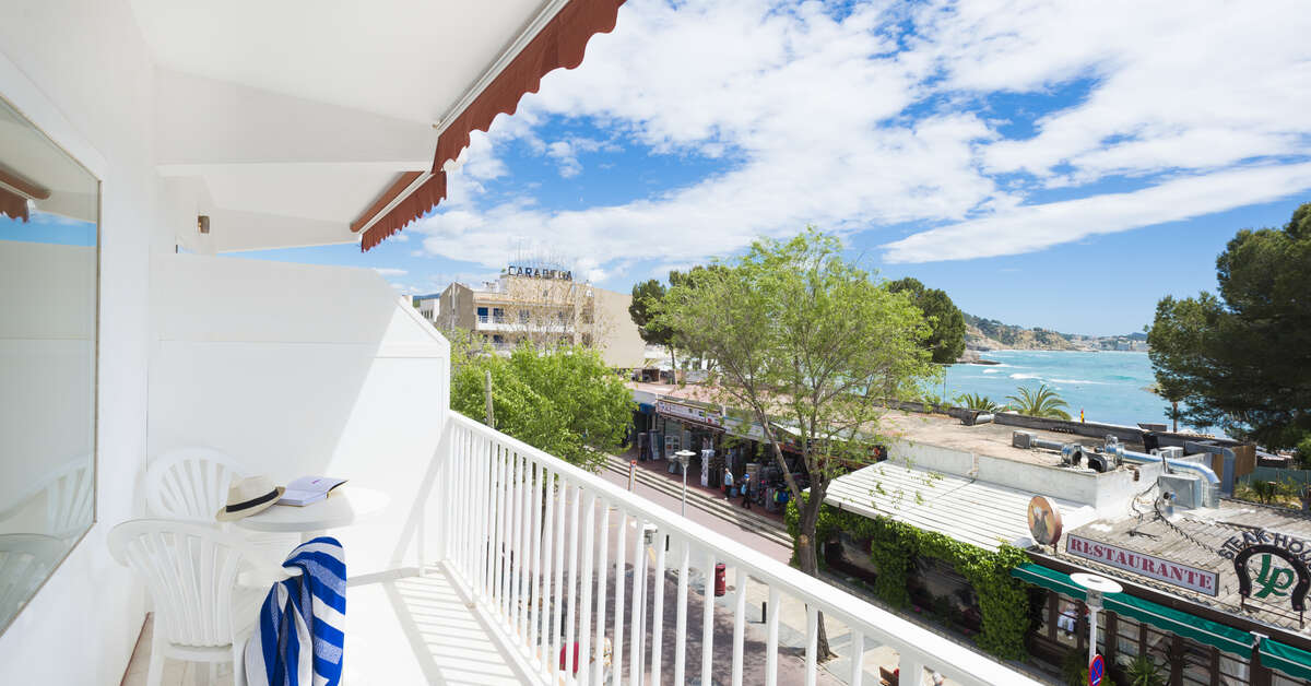Een foto van Neptuno Paguera Hostal