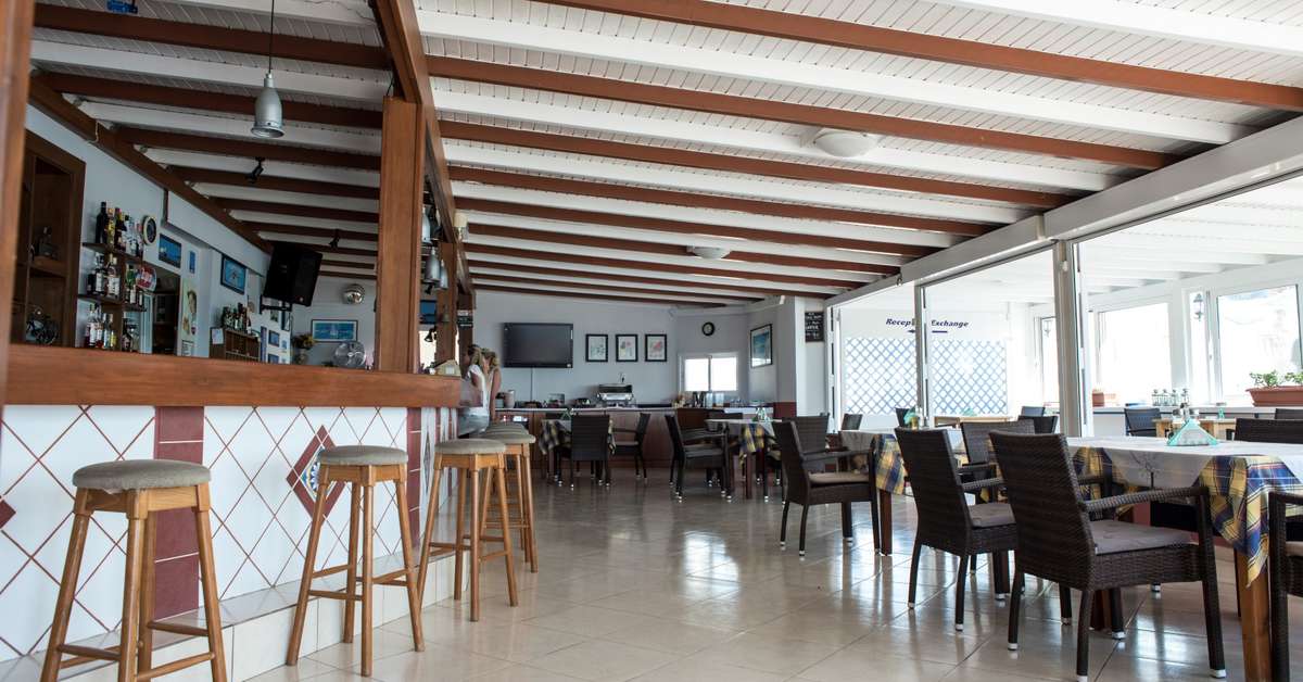Een foto van de faciliteiten bij Mammis Beach Hotel