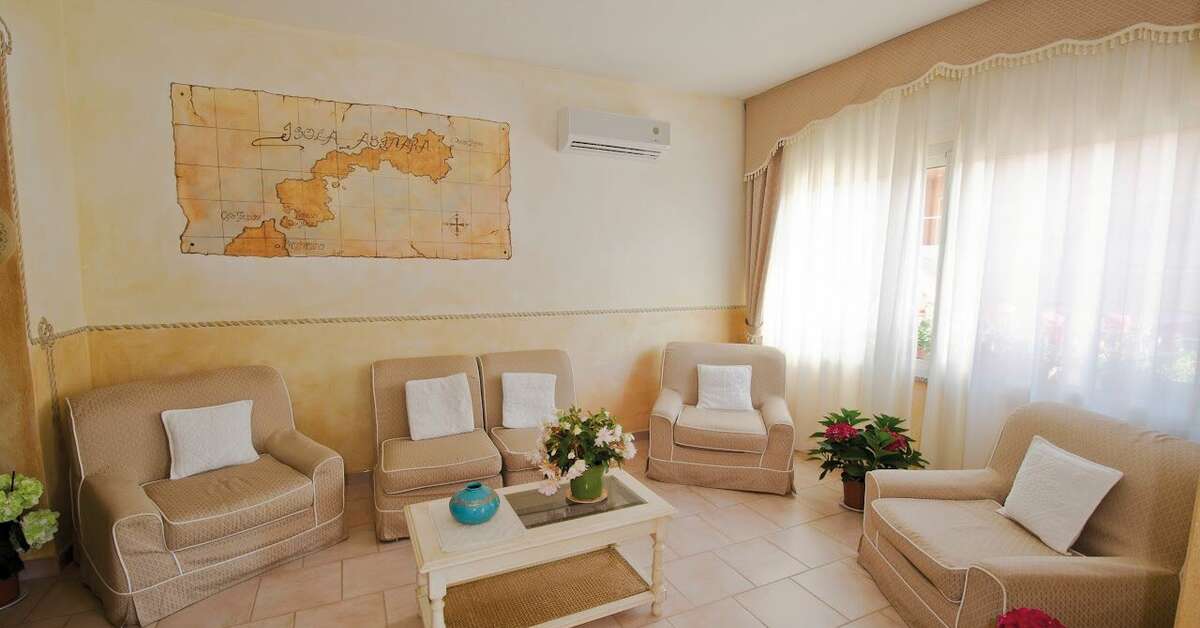 Een foto van het interieur van Hotel Il Gabbiano