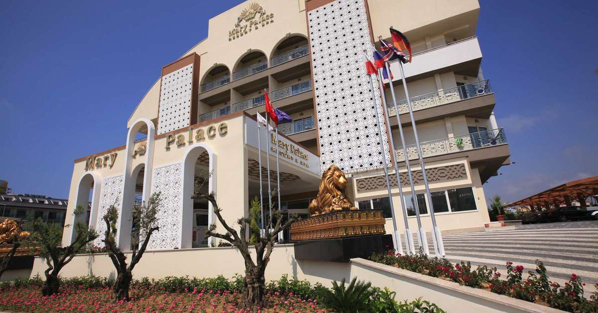 Een foto van de buitenkant van Mary Palace Resort & Spa