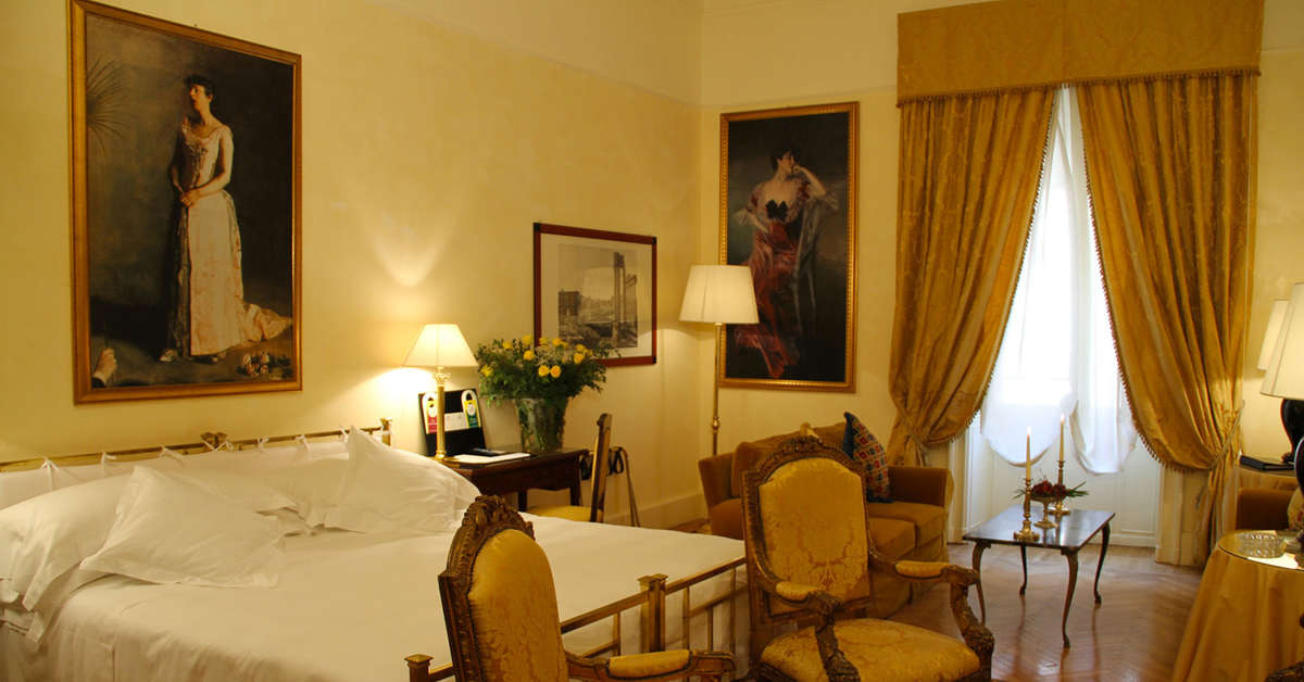 Een foto van een overzicht van Grand Hotel Plaza
