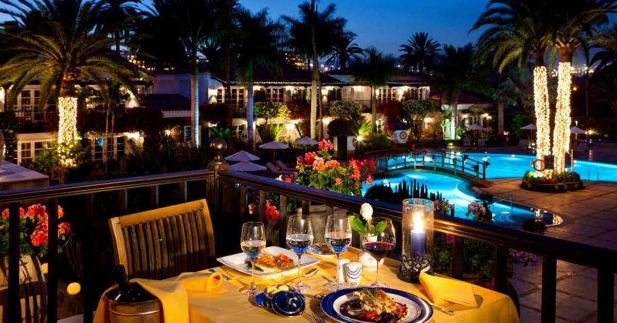 Een foto van het terras bij Seaside Grand Hotel Residencia