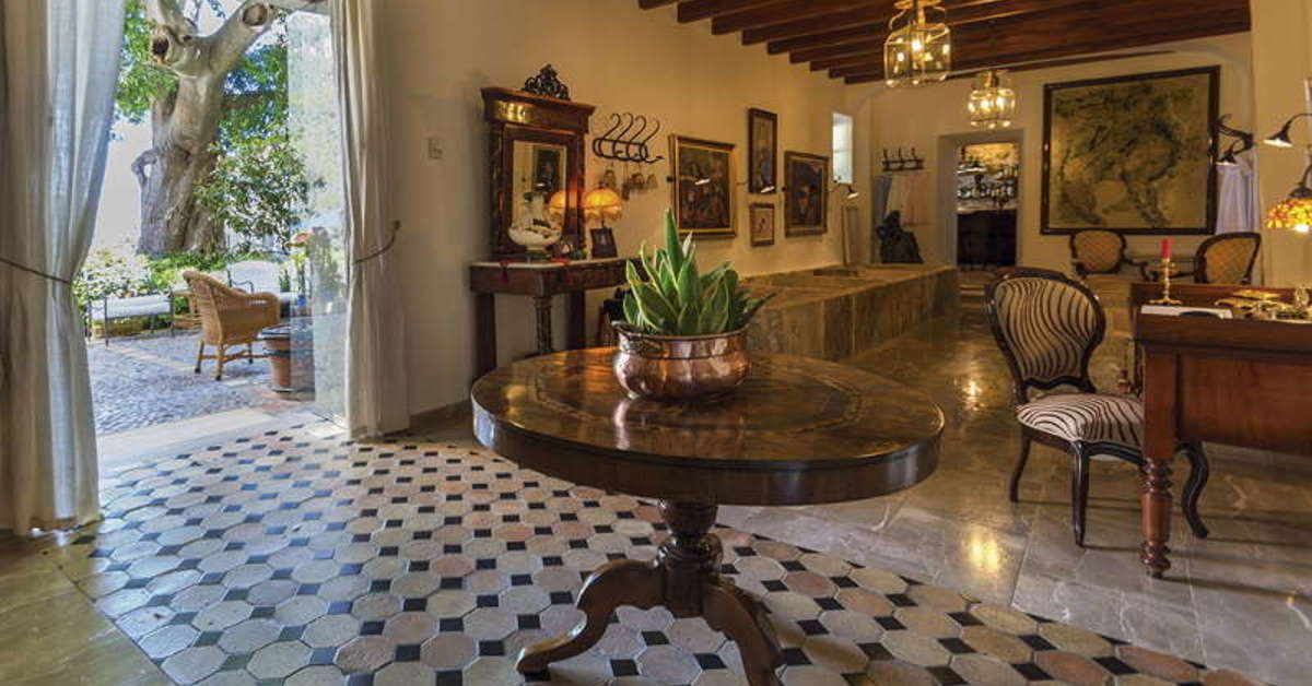 Een foto van het interieur van S'Olivaret Hotel Rural