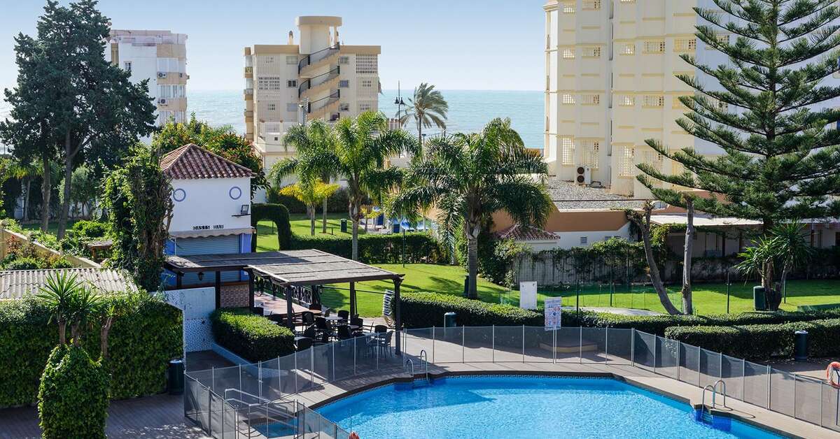 Een foto van het zwembad bij Hotel Monarque Fuengirola Park