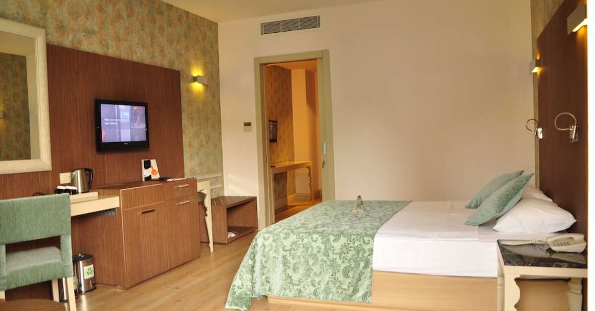 Ein Foto Port Side Resort Hotel