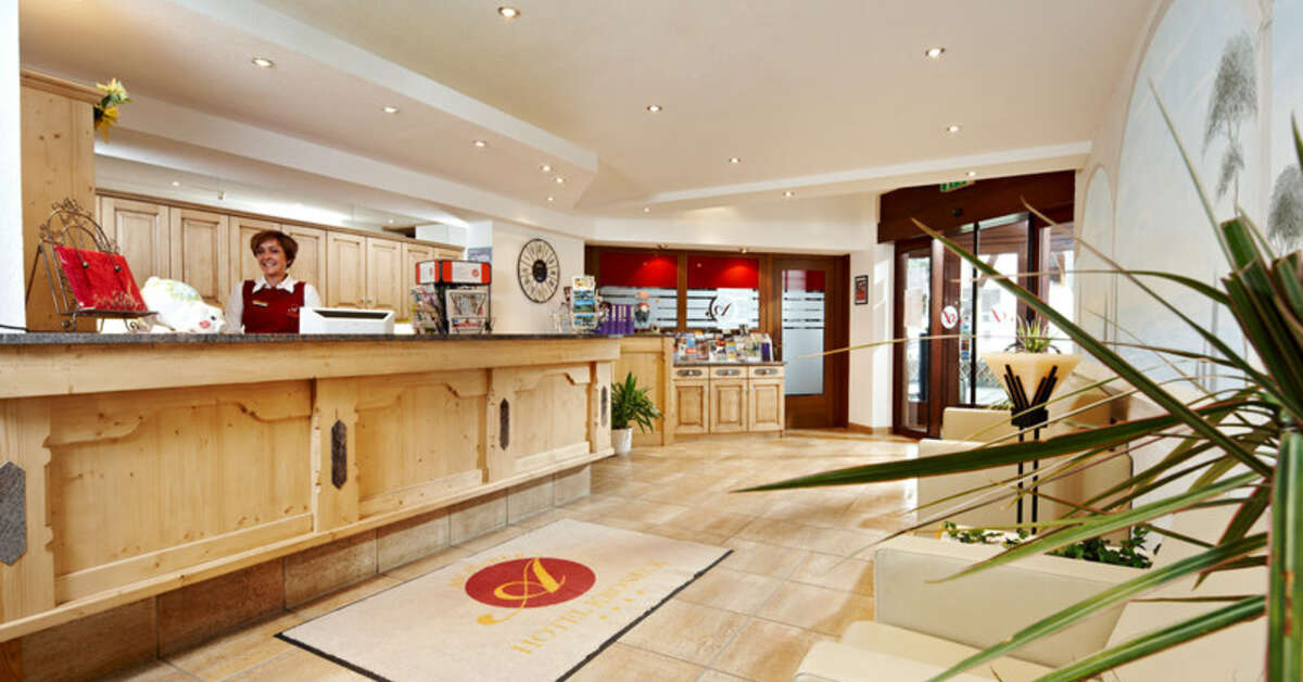 Een foto van het interieur van Hotel Kroneck Aschaber