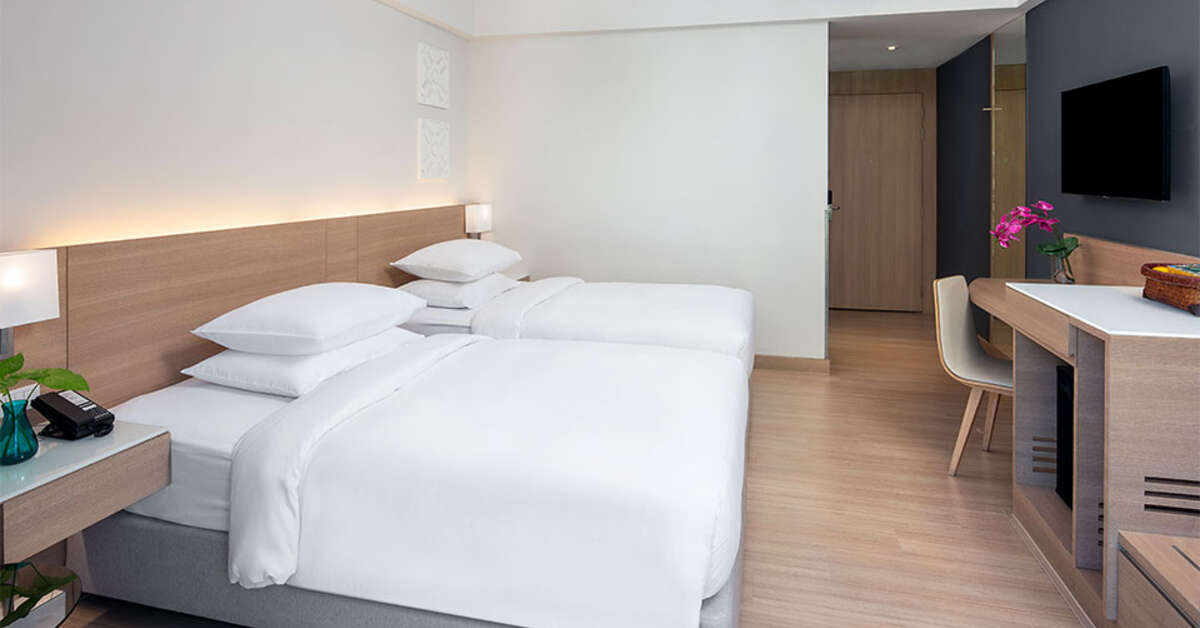 Een foto van The Andaman Beach Hotel Phuket