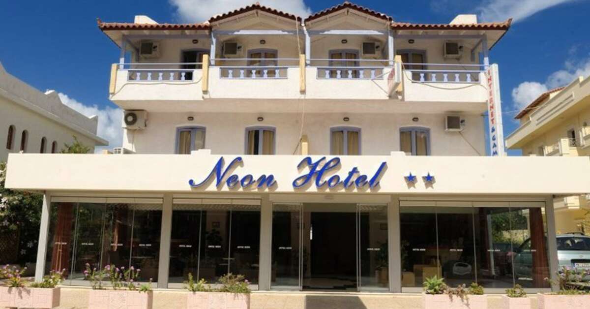 Ein Foto von der Außenansicht des Neon Hotel