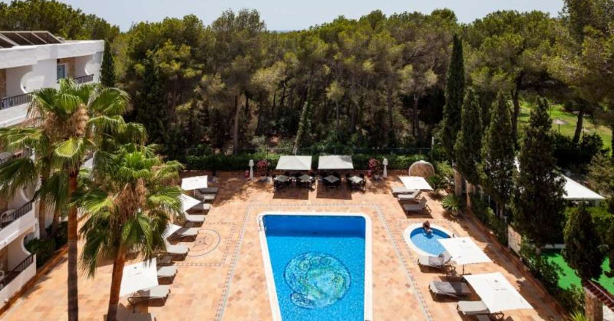 Ein Foto vom Pool im S'Argamassa Palace
