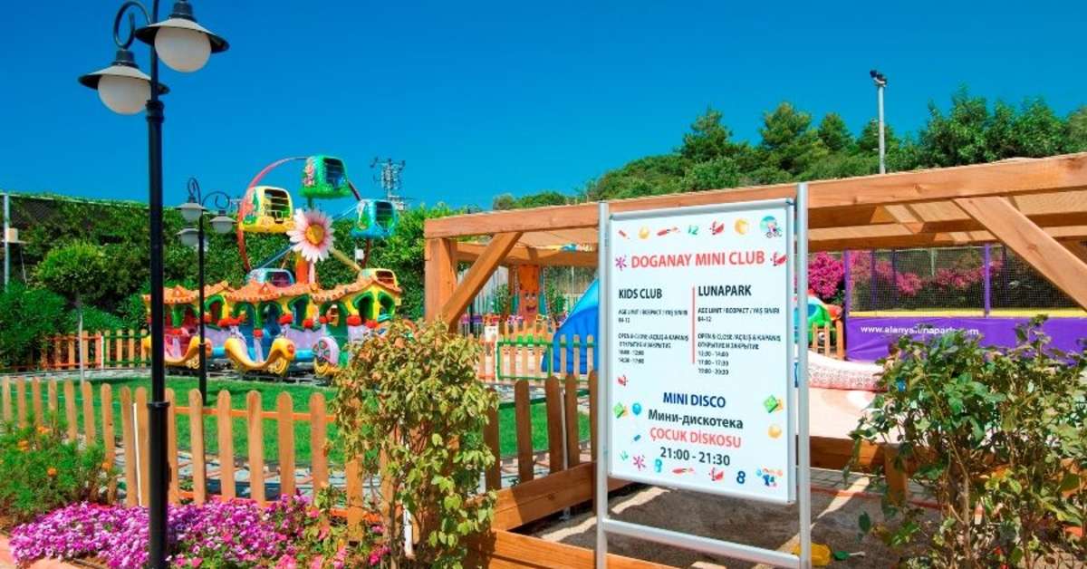 Een foto van de faciliteiten bij Doganay Beach Club