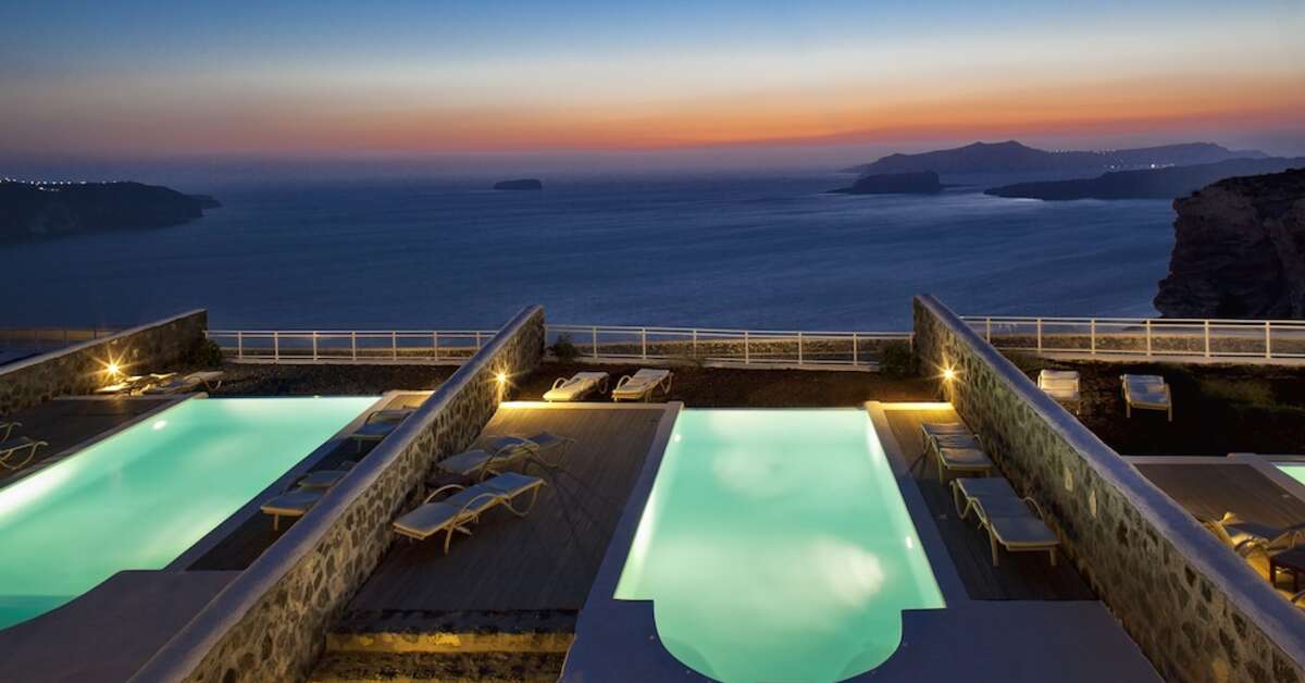 Een foto van het zwembad bij Thermes Luxury Villas