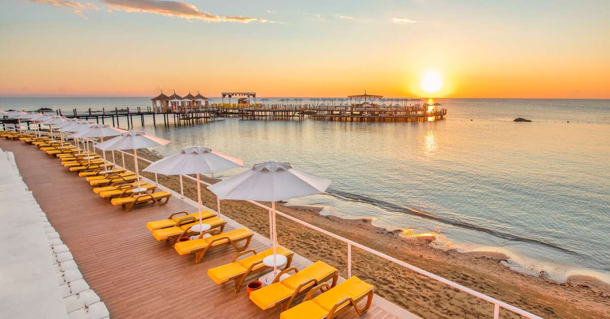 Een foto van het strand bij Salamis Bay Conti Resort