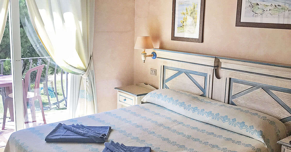 Ein Foto Colonna Hotel Du Golf