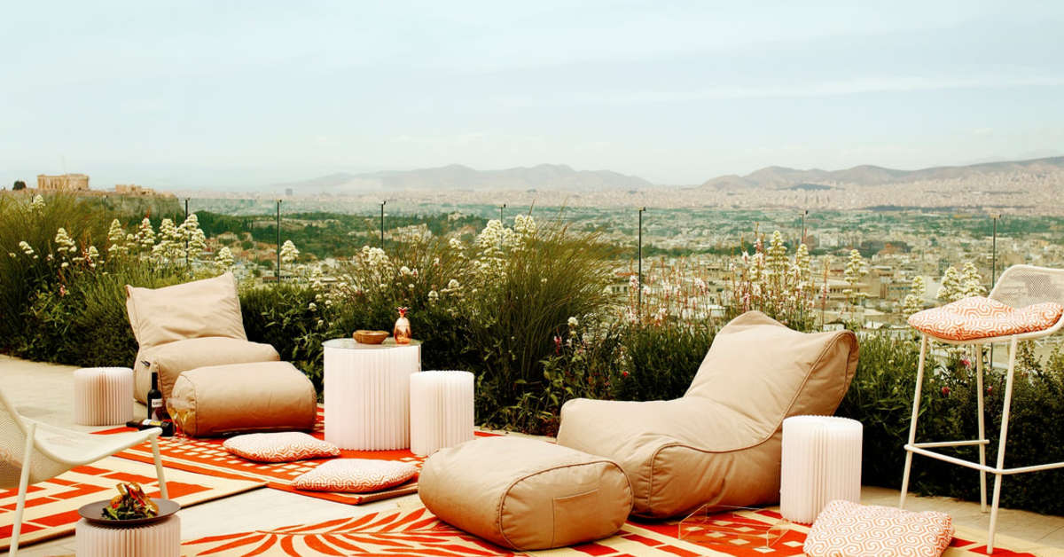 Ein Foto von der Terrasse im St. George Lycabettus Hotel