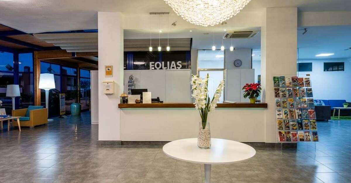 Een foto van het interieur van Hotel New Folias