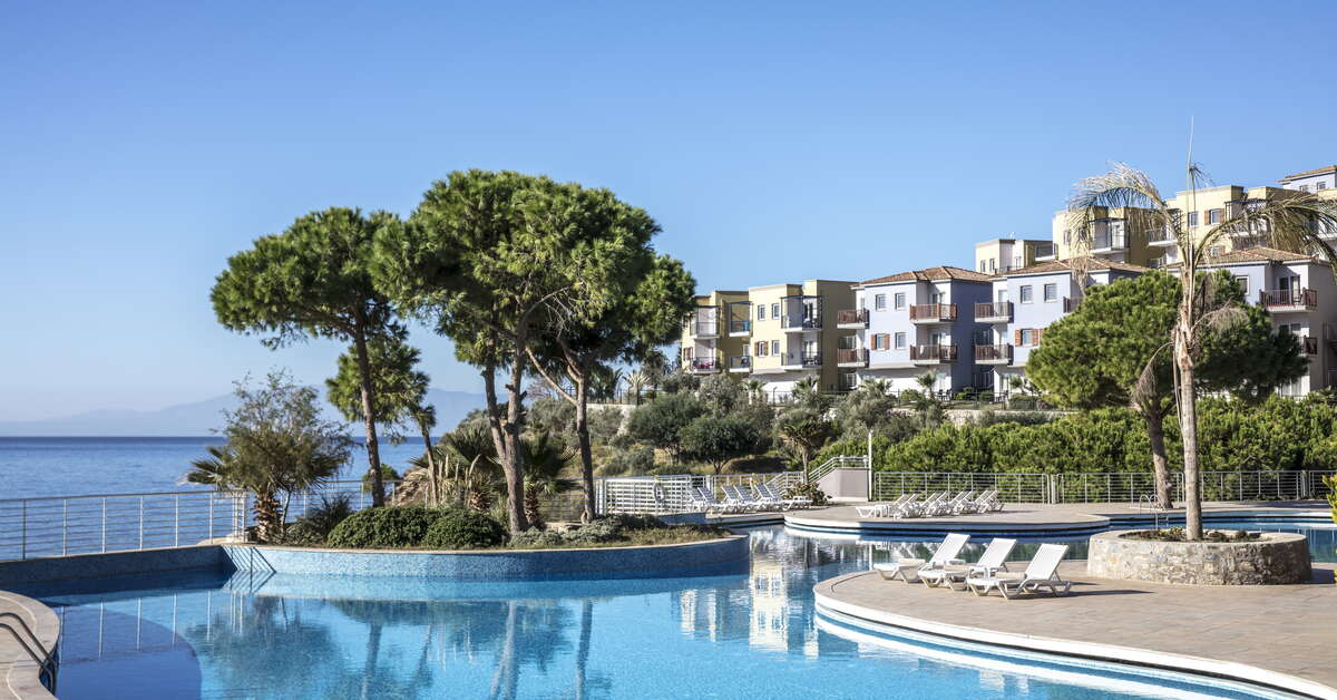 Een foto van het zwembad bij Aria Claros Hotel