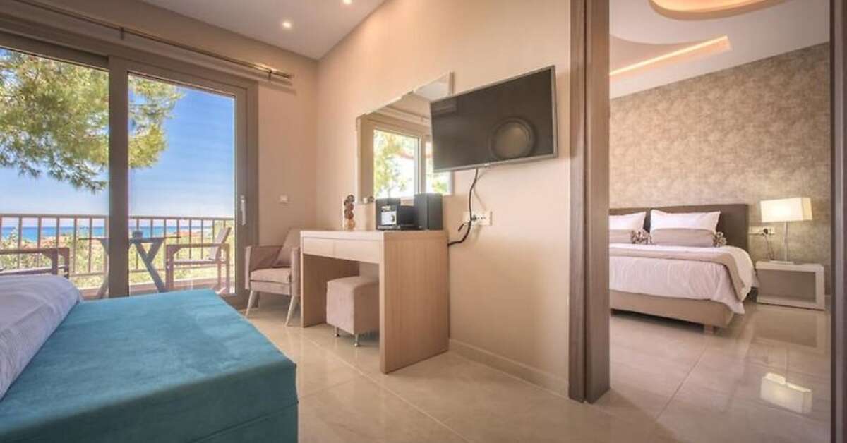 Een foto van Koukounaria Hotel & Suites