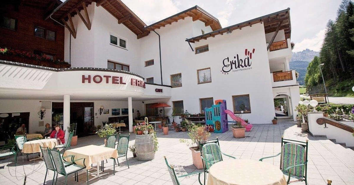 Een foto van een overzicht van Hotel Erika
