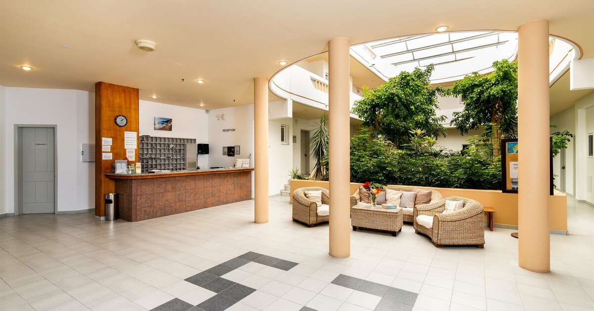 Een foto van het interieur van Sabina Hotel