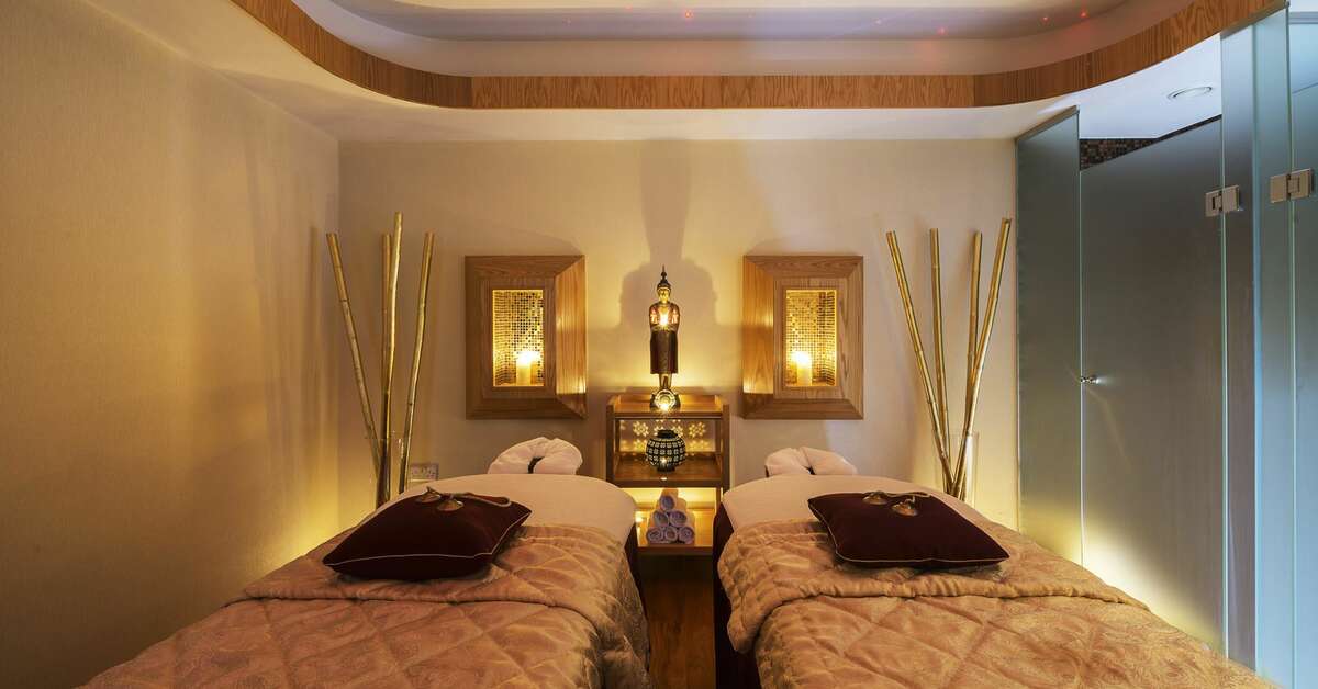 Een foto van de faciliteiten bij Constantinou Bros Athena Beach Hotel