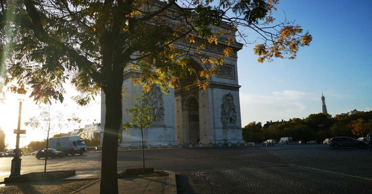 Een foto van Magda Champs Elysees
