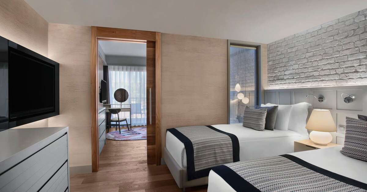 Een foto van Acanthus Cennet Barut Collection
