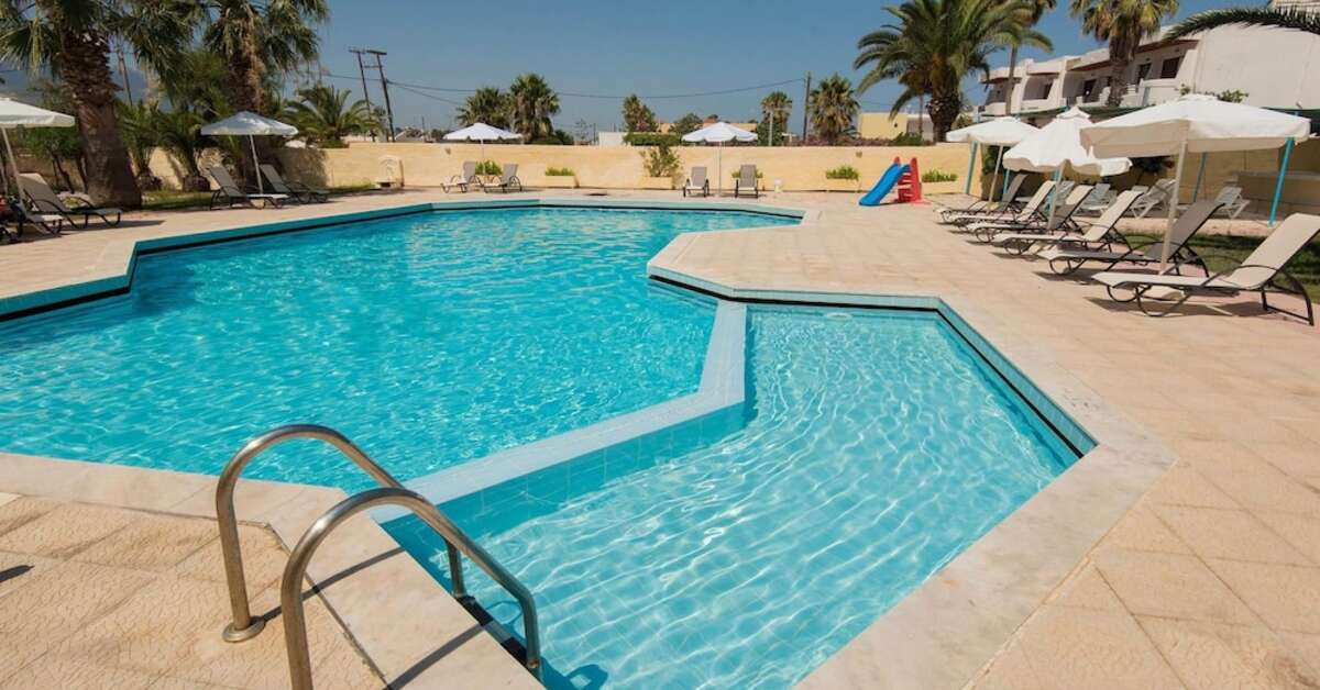 Een foto van een overzicht van Leonidas Hotel & Studios