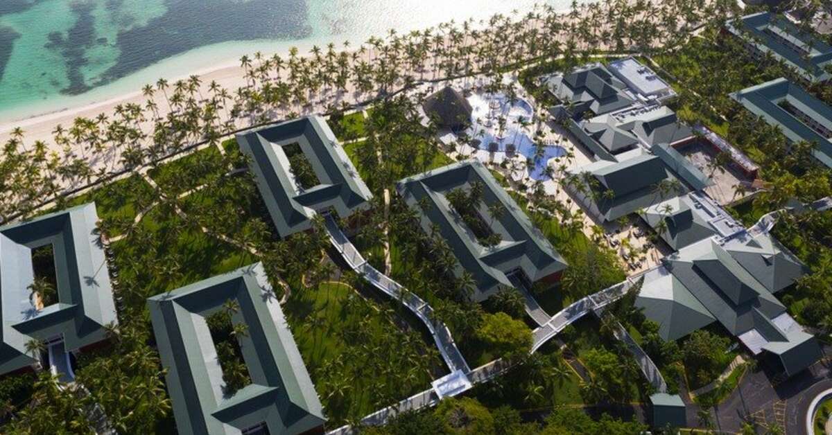 Een foto van de buitenkant van Barcelo Bavaro Beach