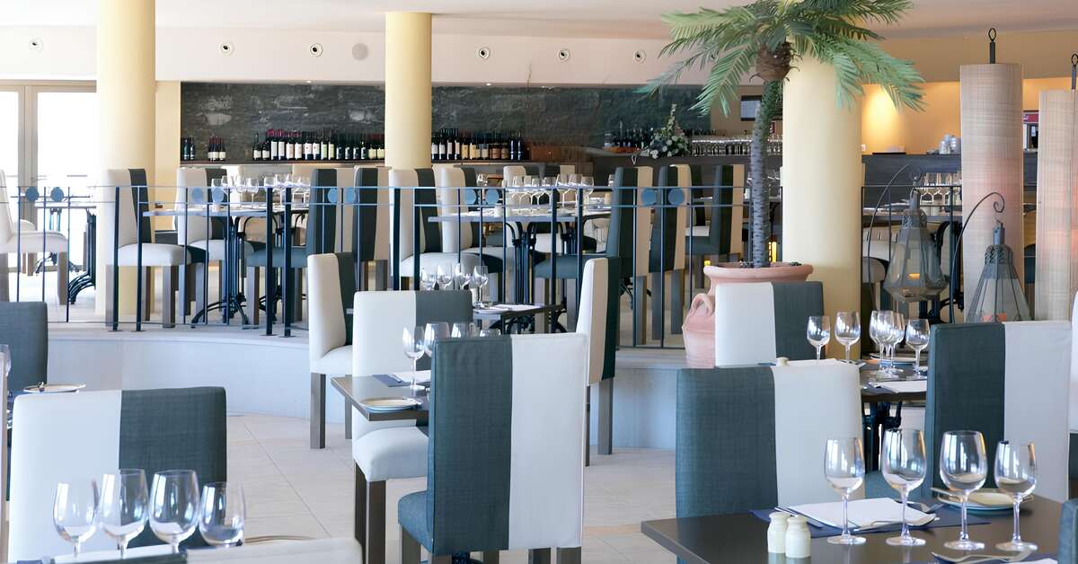 Een foto van de faciliteiten bij Hotel Torre Praia