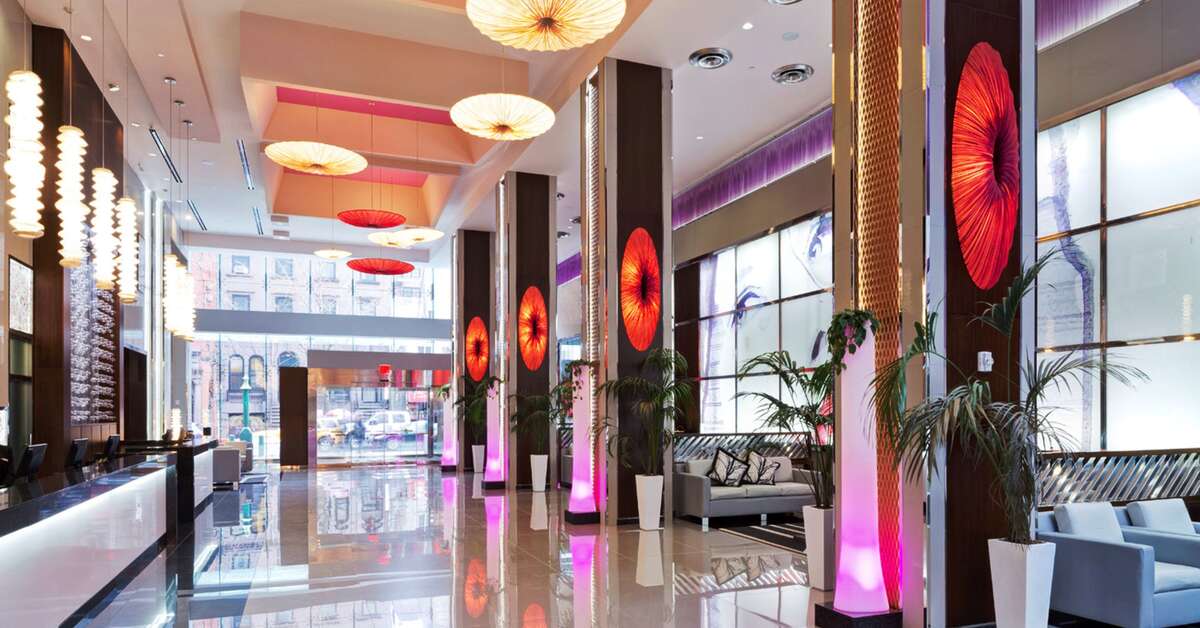 Een foto van het interieur van Riu Plaza New York Times Square