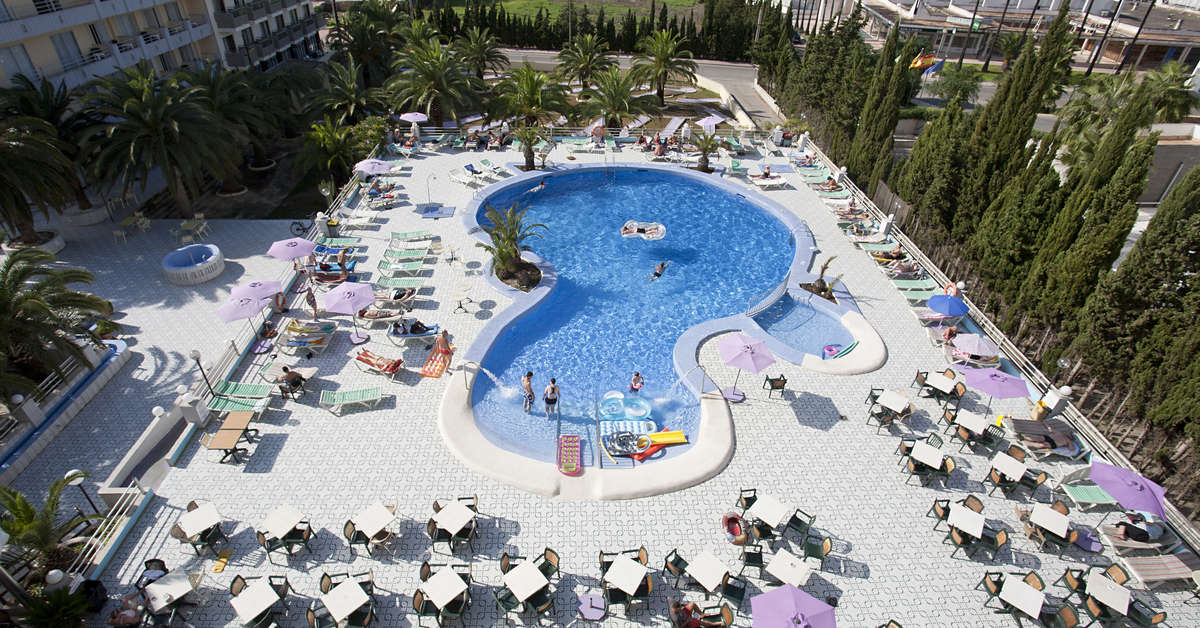 Een foto van het zwembad bij Playa Blanca Hotel