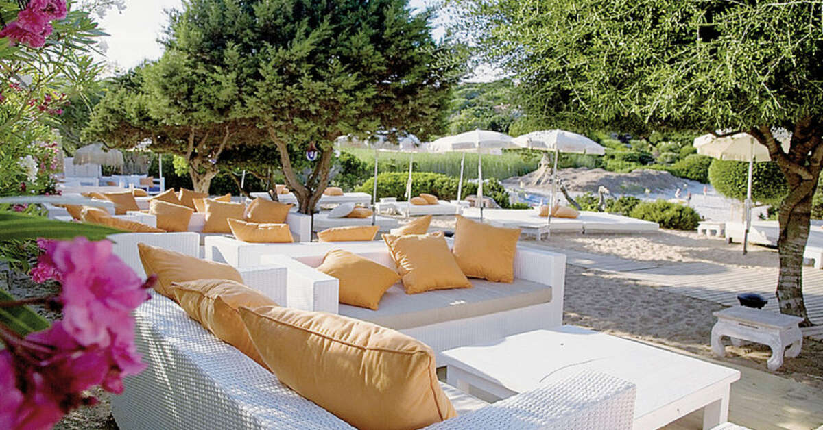 Een foto van het strand bij Grand Hotel in Porto Cervo