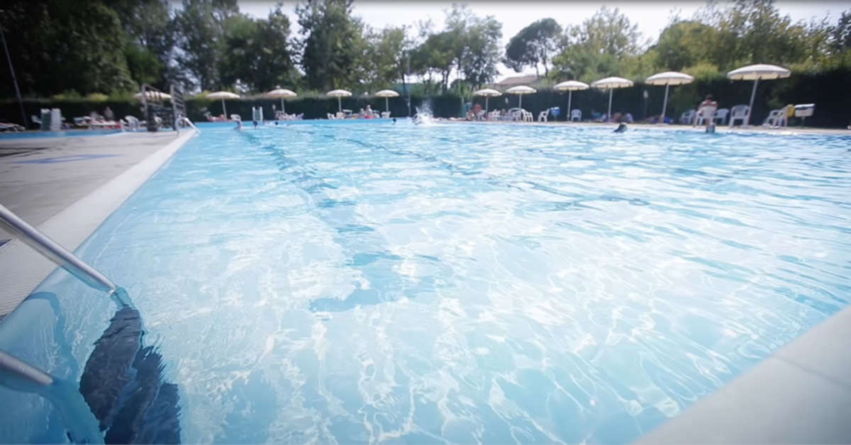 Een foto van het zwembad bij Camping Cesenatico Village