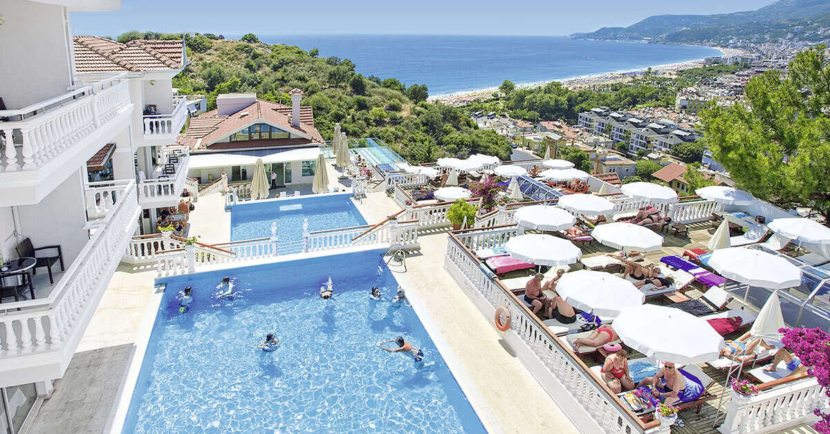 Ein Foto vom Pool im Sunny Hill Alya Hotel